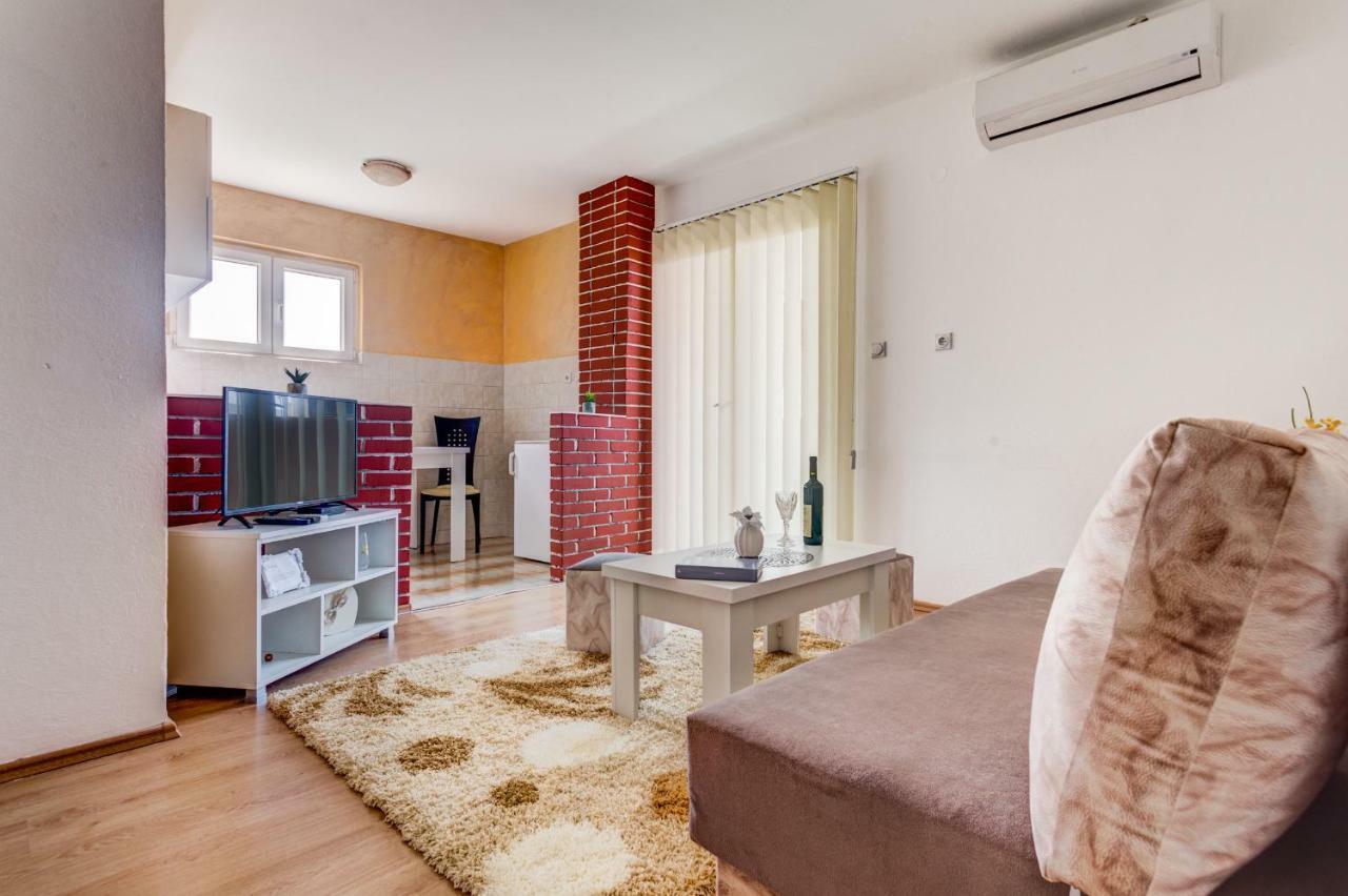 טיווט Libra Apartments מראה חיצוני תמונה