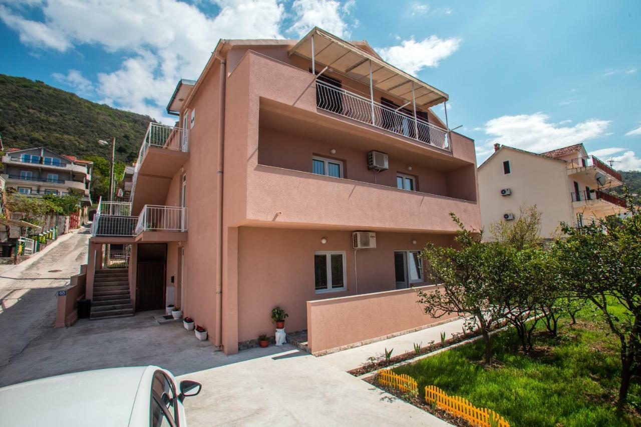 טיווט Libra Apartments מראה חיצוני תמונה