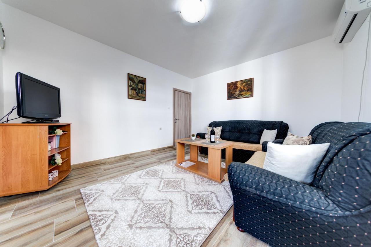 טיווט Libra Apartments מראה חיצוני תמונה